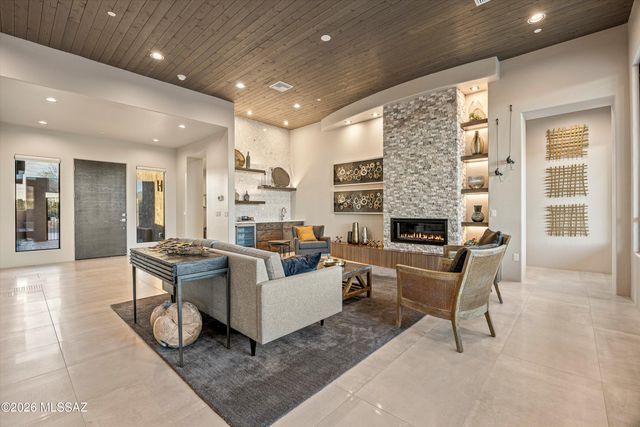 12406 N Durham Wash Drive, Marana, AZ 85658