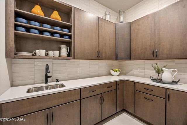 12406 N Durham Wash Drive, Marana, AZ 85658