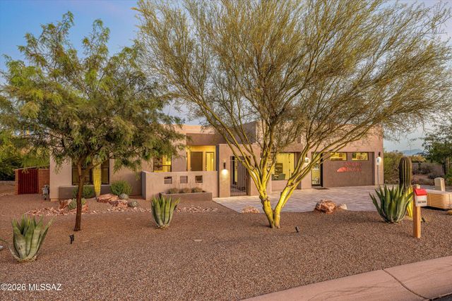12406 N Durham Wash Drive, Marana, AZ 85658