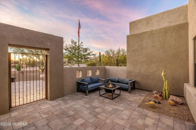 12406 N Durham Wash Drive, Marana, AZ 85658