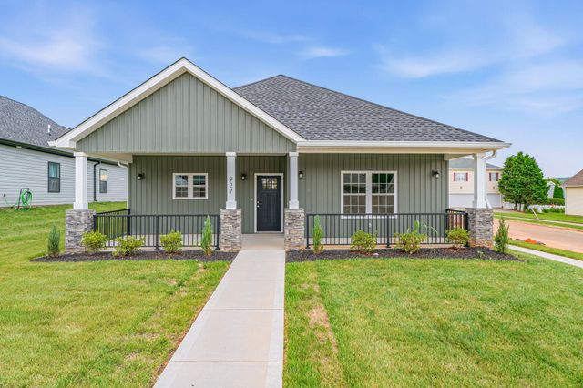 927 Stratford Avenue, Sweetwater, TN 37874