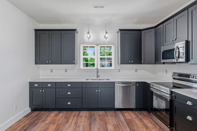 927 Stratford Avenue, Sweetwater, TN 37874