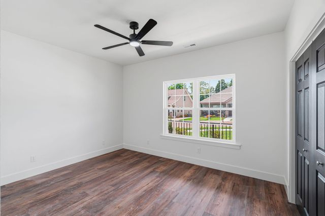 927 Stratford Avenue, Sweetwater, TN 37874