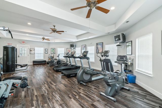 927 Stratford Avenue, Sweetwater, TN 37874