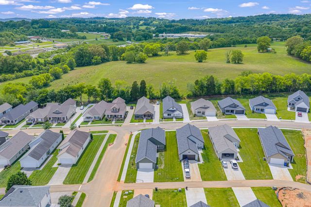 927 Stratford Avenue, Sweetwater, TN 37874