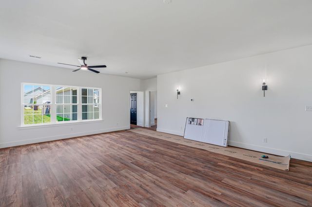 927 Stratford Avenue, Sweetwater, TN 37874