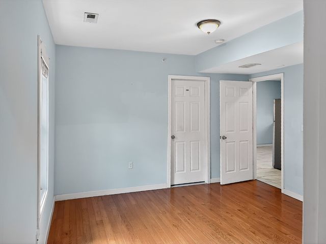 247 Pilgrim Ave 2, Worcester, MA 01604