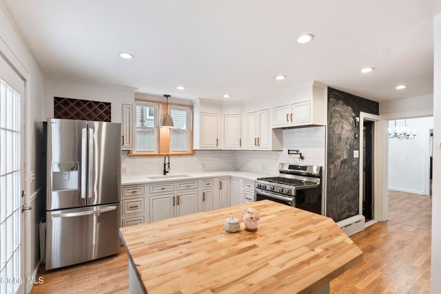 56 Middle Street, Waterford, NY 12188