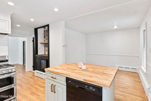 56 Middle Street, Waterford, NY 12188