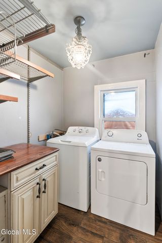 56 Middle Street, Waterford, NY 12188