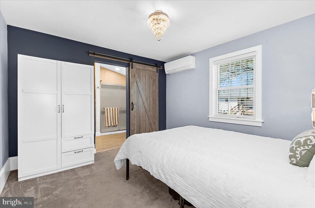 Image 23 of property listing at 161 MARGATE DR, Glen Burnie, MD 21060