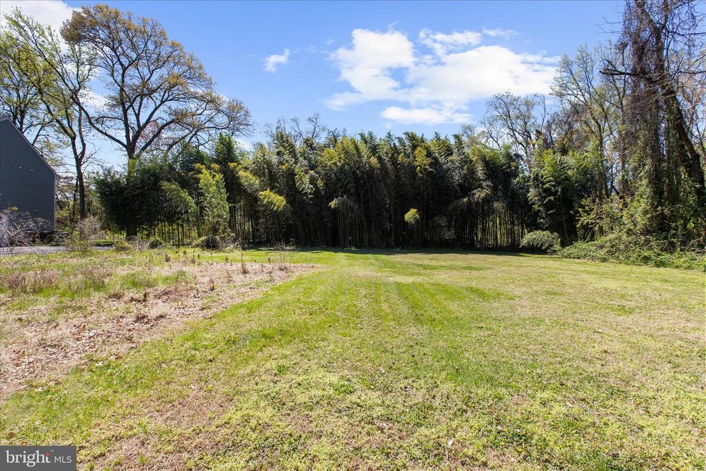 Image 39 of property listing at 161 MARGATE DR, Glen Burnie, MD 21060