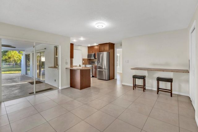 290 NW 65th Avenue, Margate, FL 33063