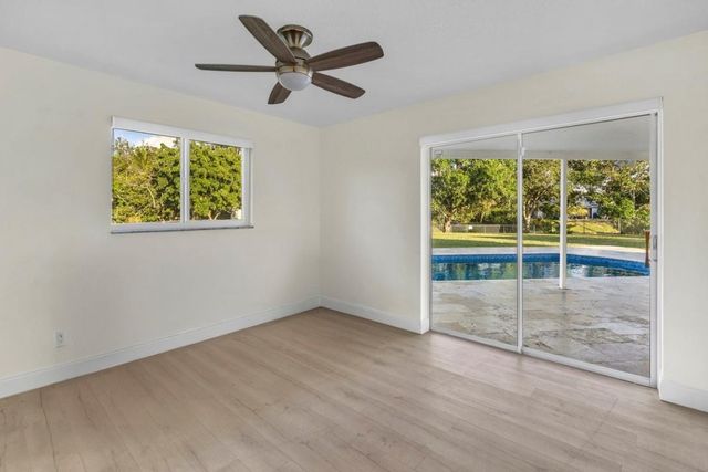 290 NW 65th Avenue, Margate, FL 33063