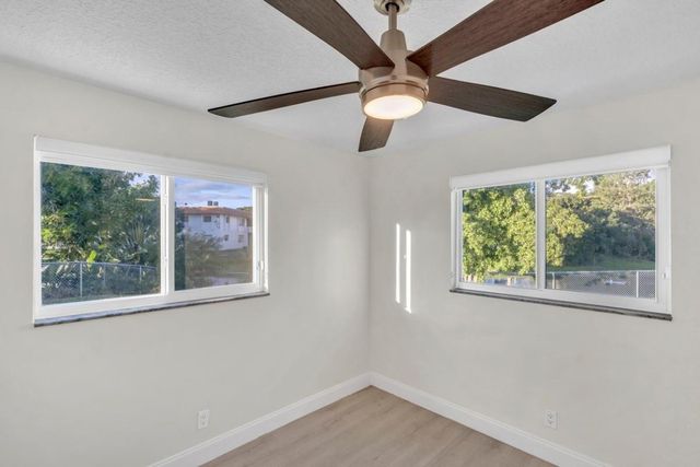 290 NW 65th Avenue, Margate, FL 33063