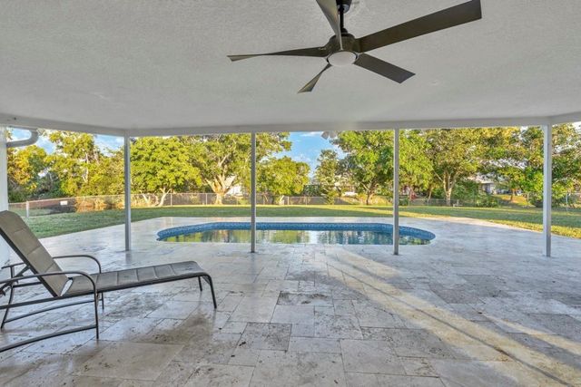 290 NW 65th Avenue, Margate, FL 33063