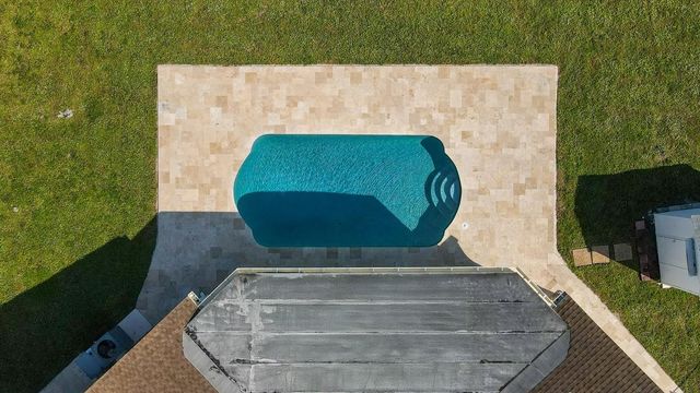 290 NW 65th Avenue, Margate, FL 33063