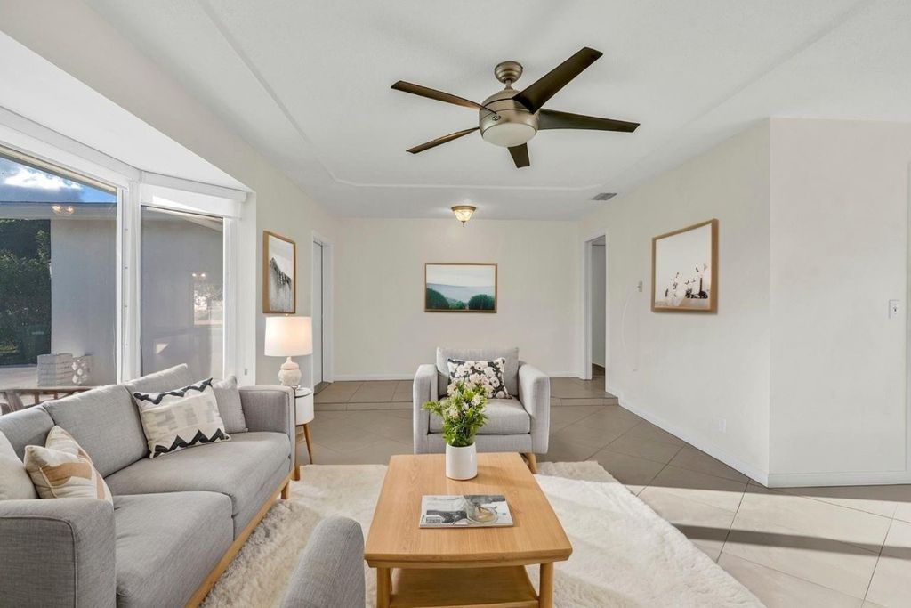 290 NW 65th Avenue, Margate, FL 33063