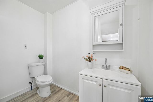 7 Belle Avenue, Paterson, NJ 07522