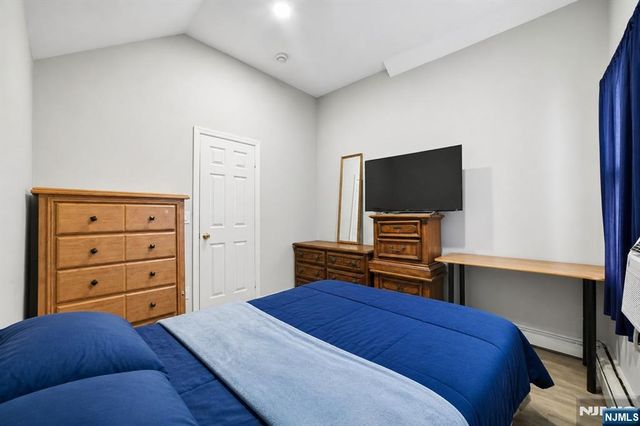 7 Belle Avenue, Paterson, NJ 07522