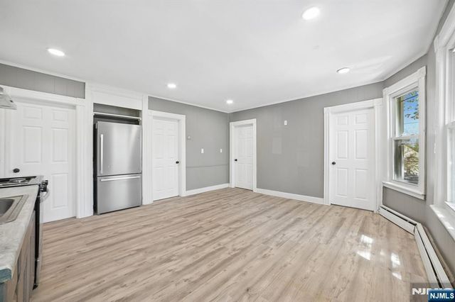 7 Belle Avenue, Paterson, NJ 07522