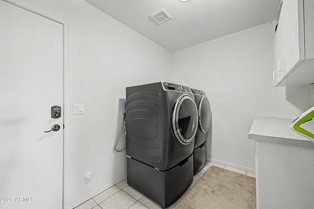 4337 E DESERT Lane, Gilbert, AZ 85234