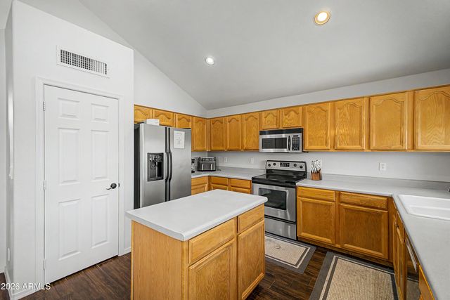 4337 E DESERT Lane, Gilbert, AZ 85234
