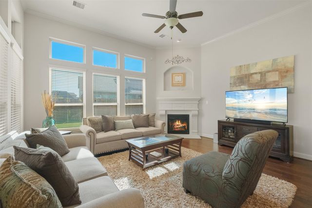 8111 Foster Gate Court, Richmond, TX 77407