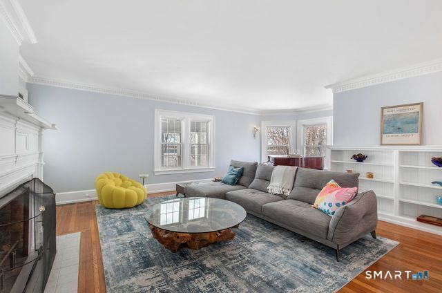 35 Point Lookout, Milford, CT 06460