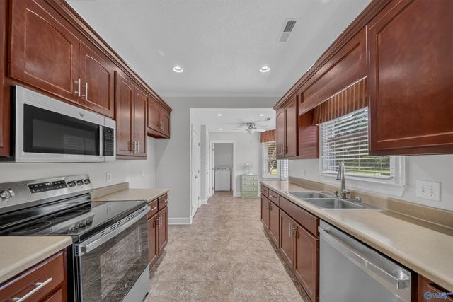 159 Word Lane, Harvest, AL 35749