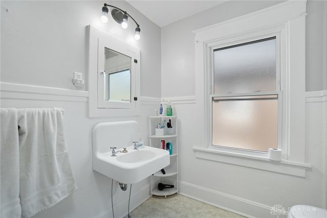 2115 Central Avenue, Middletown, OH 45044