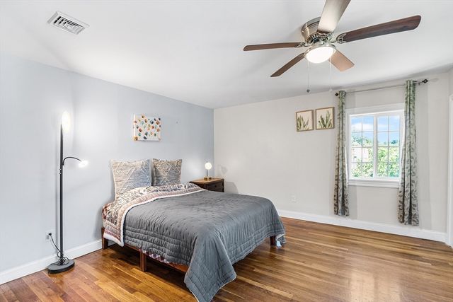 67 Prospect St, Watertown, MA 02472