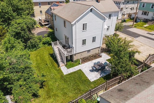 67 Prospect St, Watertown, MA 02472
