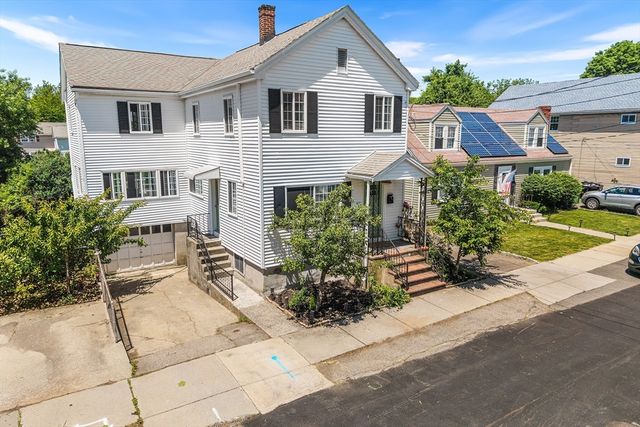 67 Prospect St, Watertown, MA 02472