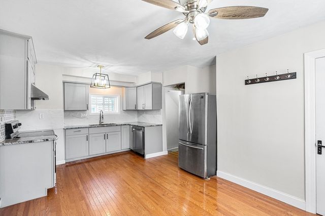 67 Prospect St, Watertown, MA 02472