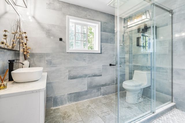67 Prospect St, Watertown, MA 02472