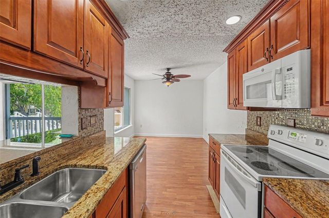 4105 38TH AVENUE S 75F, St Petersburg, FL 33711