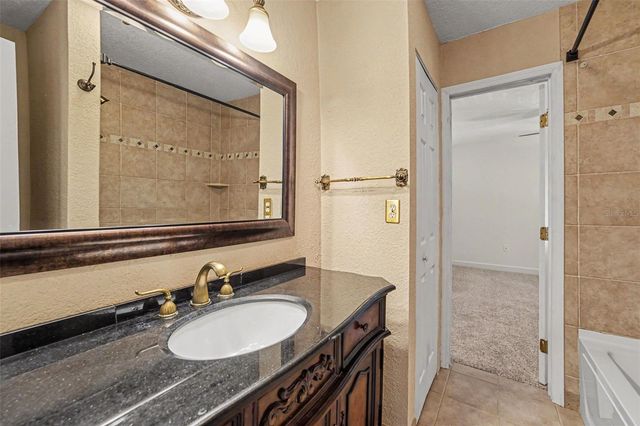 4105 38TH AVENUE S 75F, St Petersburg, FL 33711