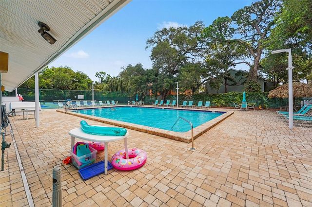 4105 38TH AVENUE S 75F, St Petersburg, FL 33711