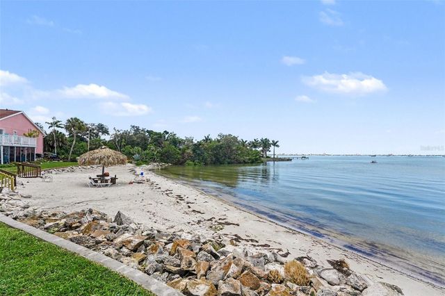 4105 38TH AVENUE S 75F, St Petersburg, FL 33711