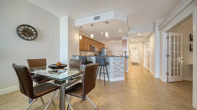 610 RIVIERA DUNES WAY 306, Palmetto, FL 34221