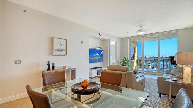 610 RIVIERA DUNES WAY 306, Palmetto, FL 34221