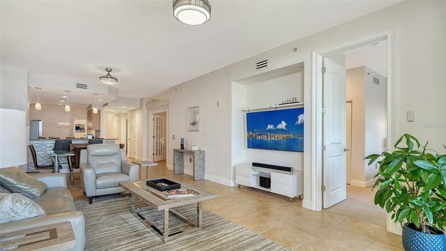 610 RIVIERA DUNES WAY 306, Palmetto, FL 34221