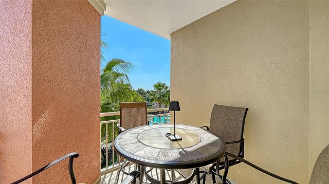 610 RIVIERA DUNES WAY 306, Palmetto, FL 34221