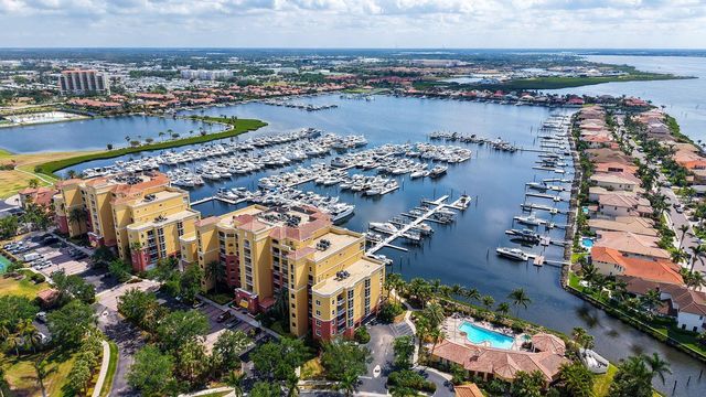 610 RIVIERA DUNES WAY 306, Palmetto, FL 34221