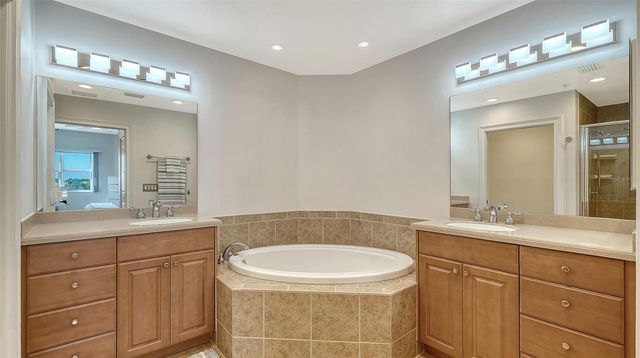 610 RIVIERA DUNES WAY 306, Palmetto, FL 34221