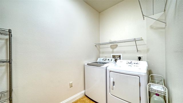 610 RIVIERA DUNES WAY 306, Palmetto, FL 34221