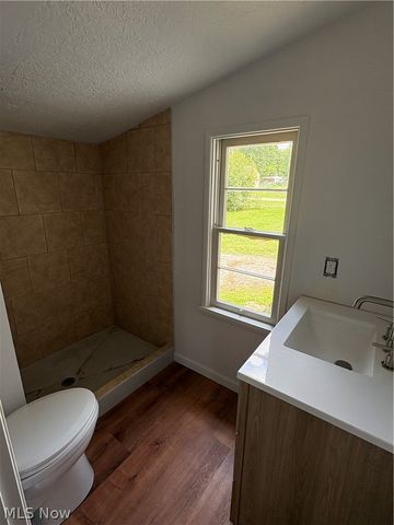 346 Plymouth Avenue, Girard, OH 44420