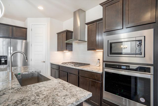 4293 Crowned Eagle Loop NE, Rio Rancho, NM 87144