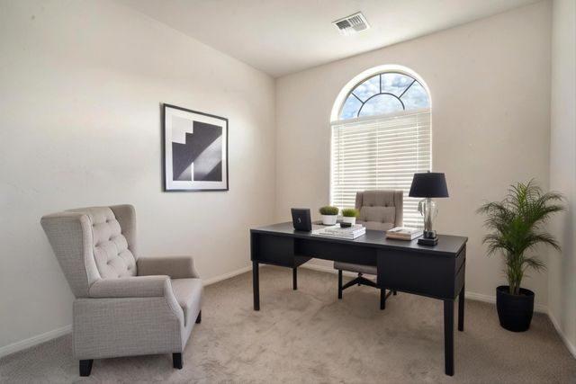 4293 Crowned Eagle Loop NE, Rio Rancho, NM 87144